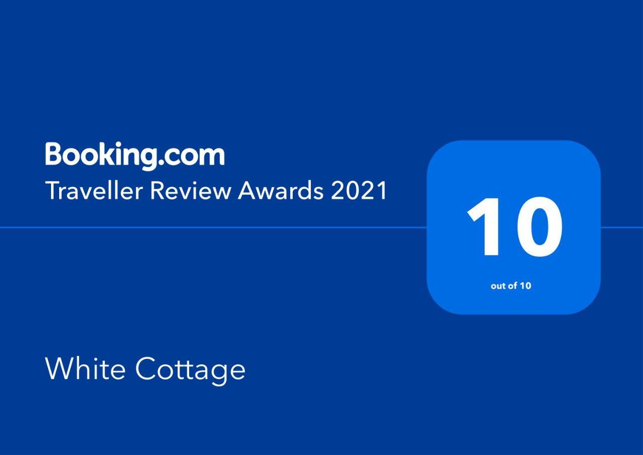 White Cottage Heritage House Čižići 외부 사진