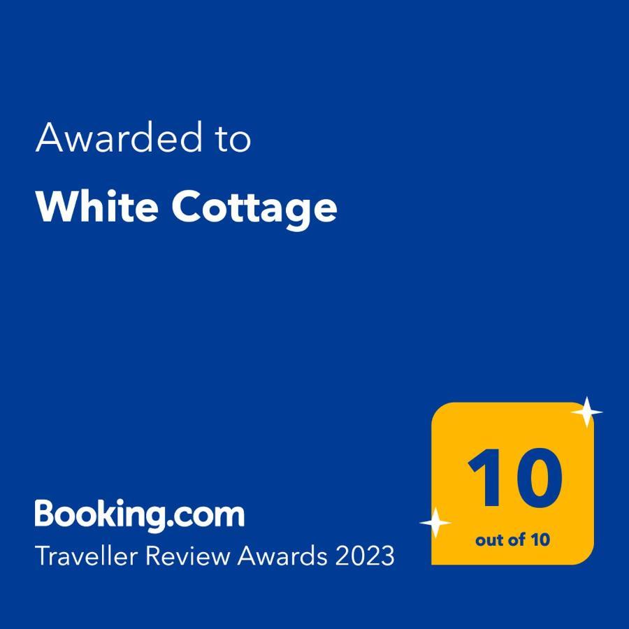 White Cottage Heritage House Čižići 외부 사진