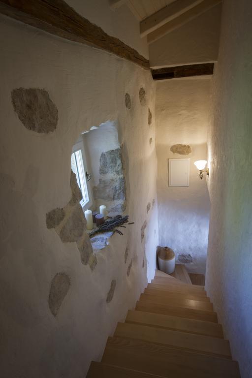 White Cottage Heritage House Čižići 외부 사진